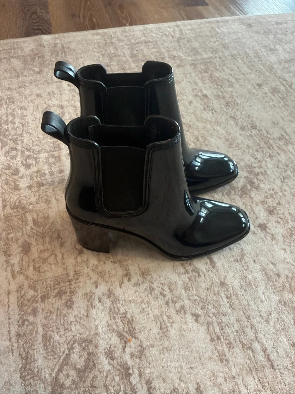 Jefferey Campbell Hurricane Black Shiny Patent Leather Chelsea Ankle Bootie Sz 8